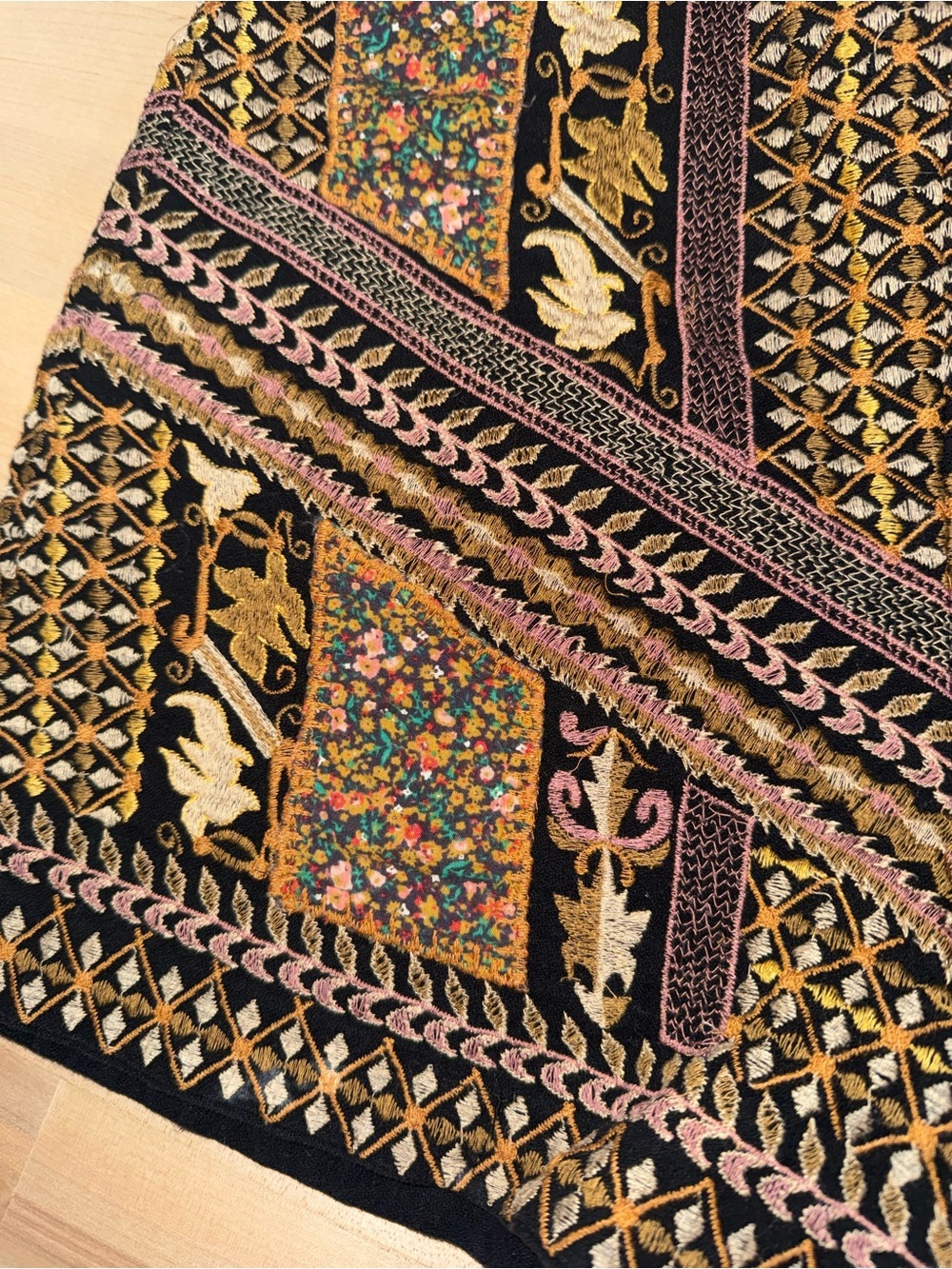 Embroidered Boho Black Floral High-Waist Women’s Shorts - Picture 4 of 10